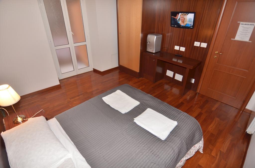Bed and Breakfast Mille Fiori à Rome Chambre photo